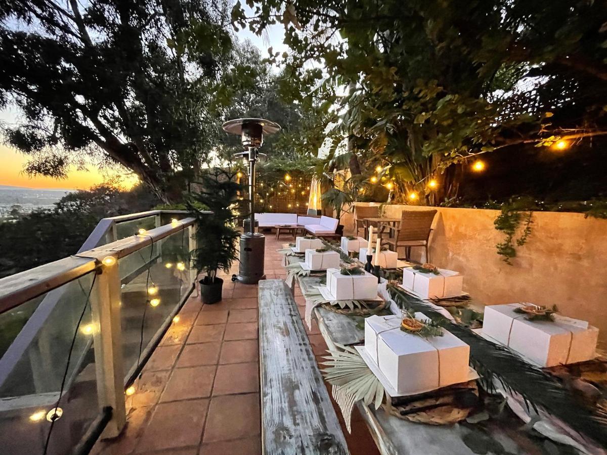 Отель Hollywood Hills 1940S Mansion Лос-Анджелес Экстерьер фото